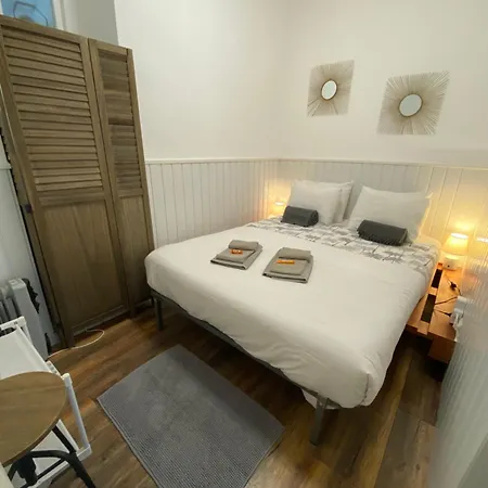 Flat Graca 48 *