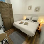 Flat Graca 48 *